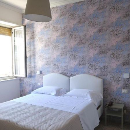 Hotel Del Golfo Formia Zewnętrze zdjęcie